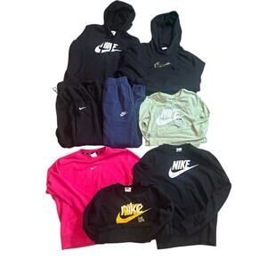 Women’s Mixed NIKE lot Size XS-M